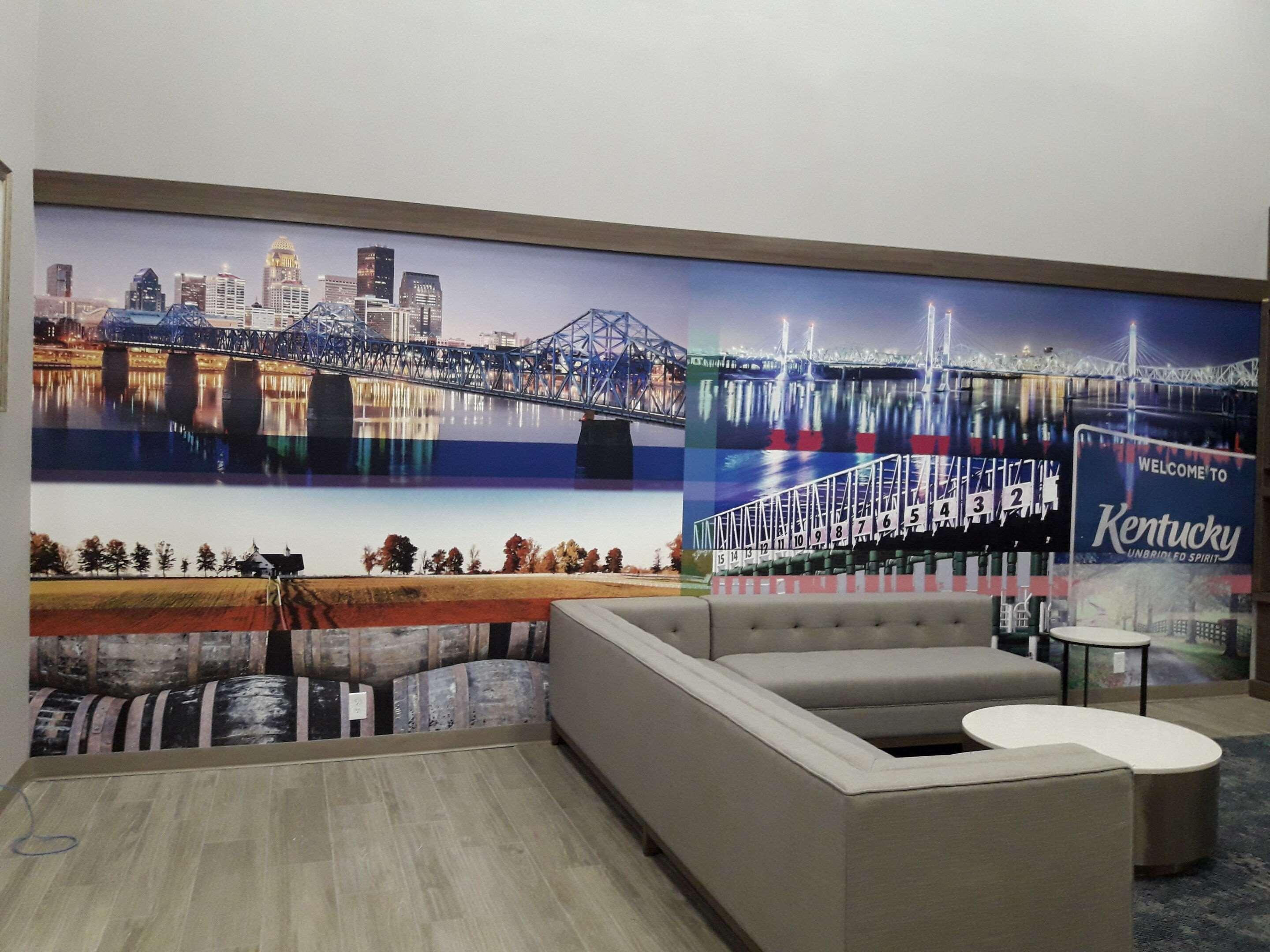 Clarion Pointe University/expo Hotel Louisville